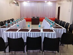 Hotel Gulmohar Pride