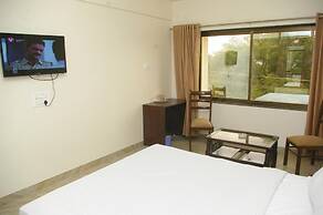 Hotel Gulmohar Pride