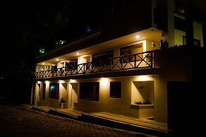 Casa Azul Maya