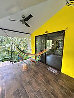 El Jardin de Playa Negra