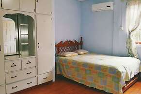 Spacious Apartment near Mall