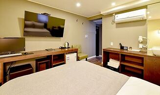 Haru Hotel