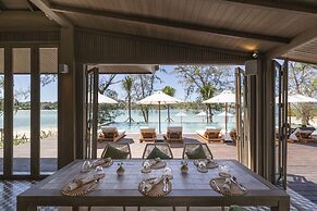 Cape Fahn Hotel – Private Islands Samui