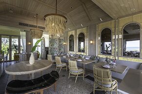 Cape Fahn Hotel – Private Islands Samui