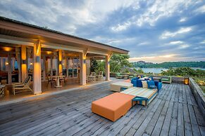 Cape Fahn Hotel – Private Islands Samui