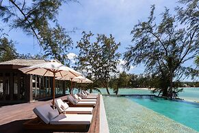 Cape Fahn Hotel – Private Islands Samui