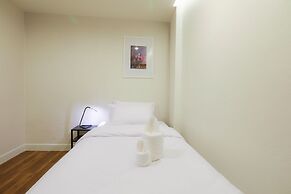 Metro Hotel