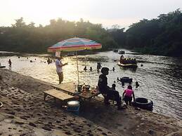 River & Mountain resort