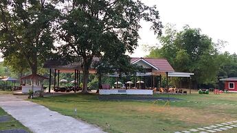River & Mountain resort