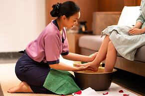 Banyan Tree Anji