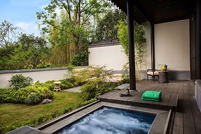 Banyan Tree Anji