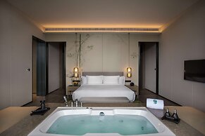 Banyan Tree Anji