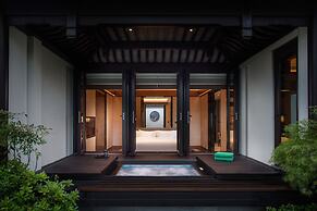 Banyan Tree Anji