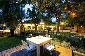 Gurel Garden House
