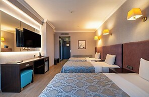 216 Castle Hotel