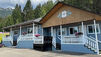Celadon Lodge