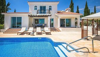 Villa Luna