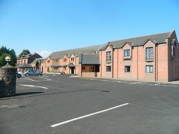 Red House Hotel