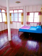 Baan Ananpon