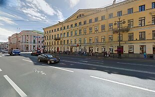 Spb2Day Nevsky 13