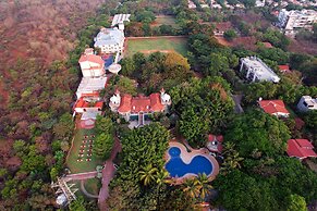 Celebrity Resort