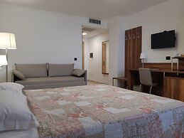 Morello Beach Hotel