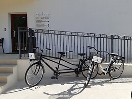 Morello Beach Hotel