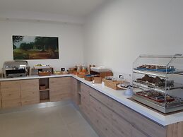 Morello Beach Hotel