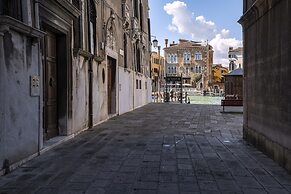 Accademia II