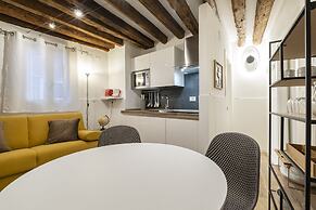 Accademia II