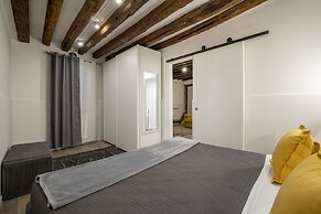 Accademia II