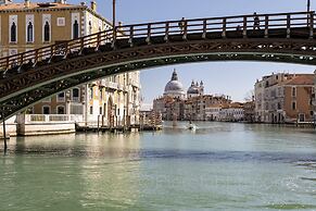 Accademia II