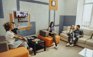 CUBE Capsule Hotel