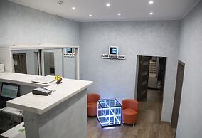 CUBE Capsule Hotel