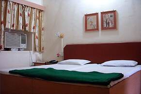 Hotel Grand Barrack