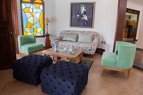 La Herencia Hotel