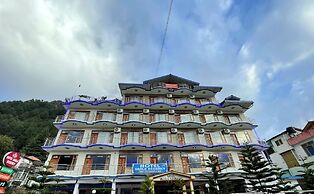 Hotel Sarla Regency