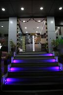 Hotel Sumi Palace