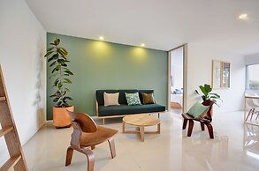 Manila House