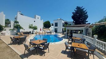 Derin Suite Hotel