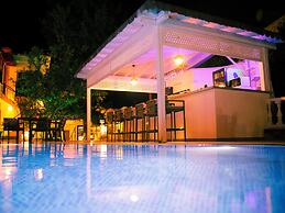 Derin Suite Hotel