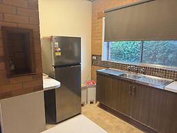 Ovensview On Riverside
