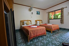 Anawin Bungalows