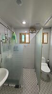Ganderak Guesthouse - Hostel