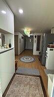 Ganderak Guesthouse - Hostel
