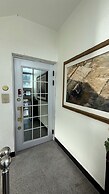 Ganderak Guesthouse - Hostel