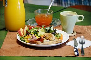 Ganderak Guesthouse - Hostel