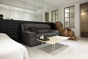 Hotel Moon Cheonan Sinbuldang