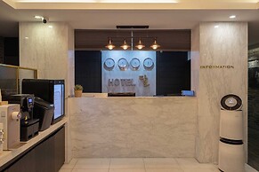 Hotel Moon Cheonan Sinbuldang