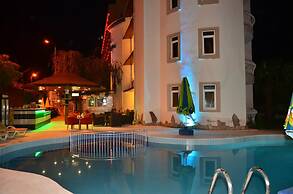 Almila Side Suite Hotel